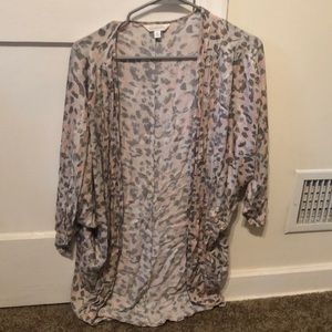 Shall pink leopard print